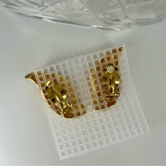 3” Vintage AVON Chunky Gold-tone Crystal Wing Clip on Signed Costume Earrings - Picture 4 of 8